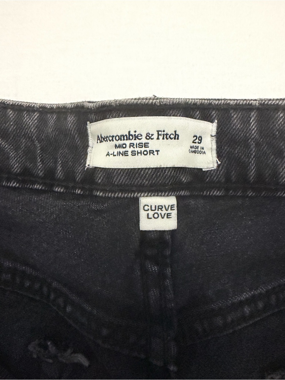 Abercrombie & Fitch Curve Love Mid Rise A-Line Shorts - Picture 9 of 11